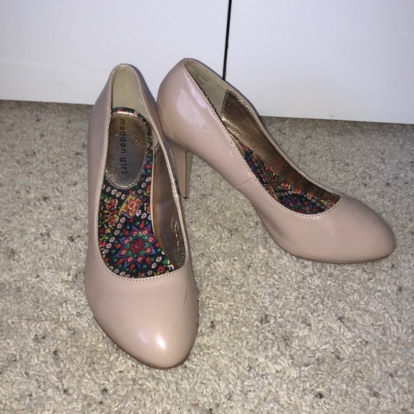 Madden Girl Nude Heels - Picture 1 of 1